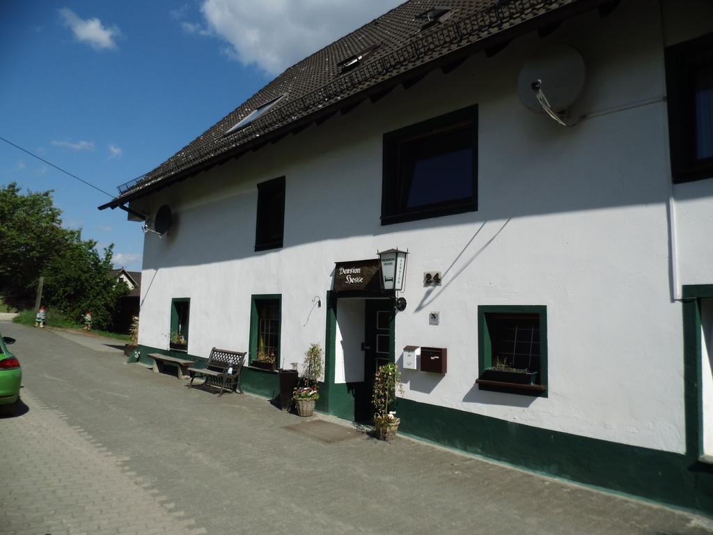 Pension Hesse Люденшайд Экстерьер фото